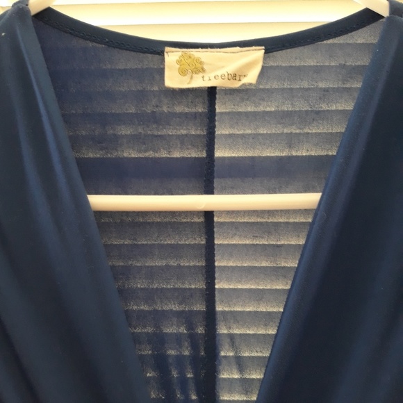 Royal blue low neck keyhole sleeveless dress - Picture 5 of 5